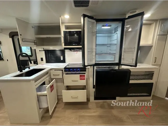 2026 Grand Design Transcend Xplor 27DBX - Photo 3