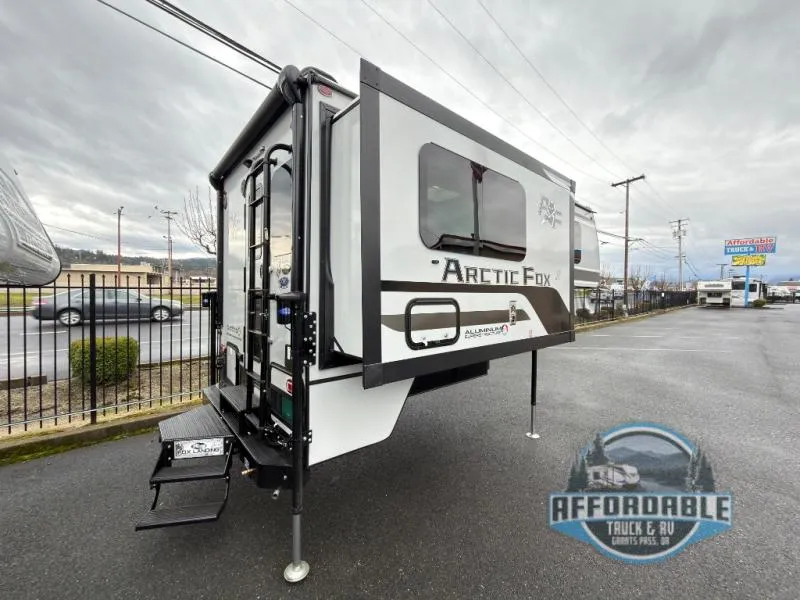 2026 Northwood Arctic Fox Camper 811 - Photo 2