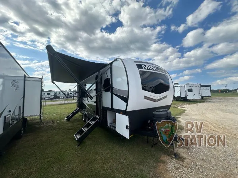 2024 Forest River Rockwood Mini Lite 2515S - Photo 2