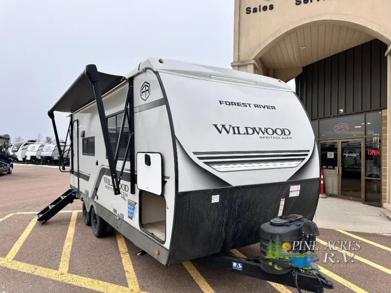 2026 Forest River RV Wildwood Heritage Glen Hyper-Lyte 21RBHL - Photo 4