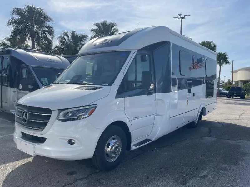 2026 Leisure Travel Unity 24RL - Photo 3