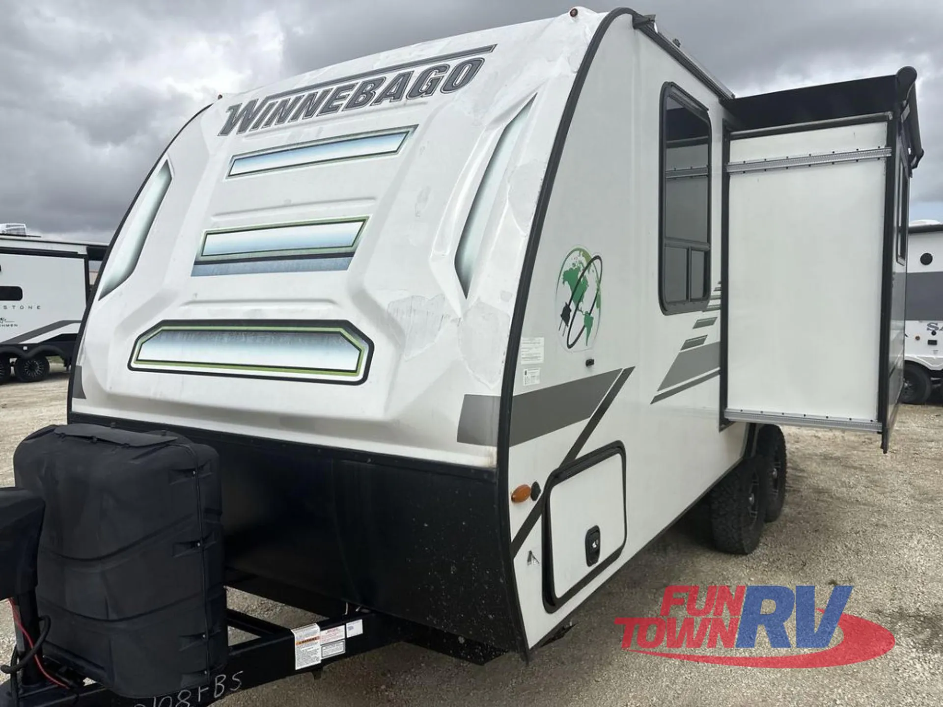 2022 Winnebago Micro Minnie FLX 2108FBS - Photo 3