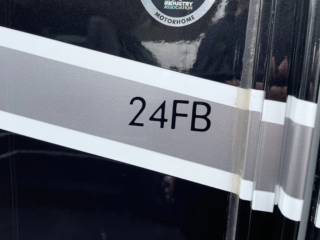 2024 Thor Motor Coach Tiburon 24FB, Photos photo 16