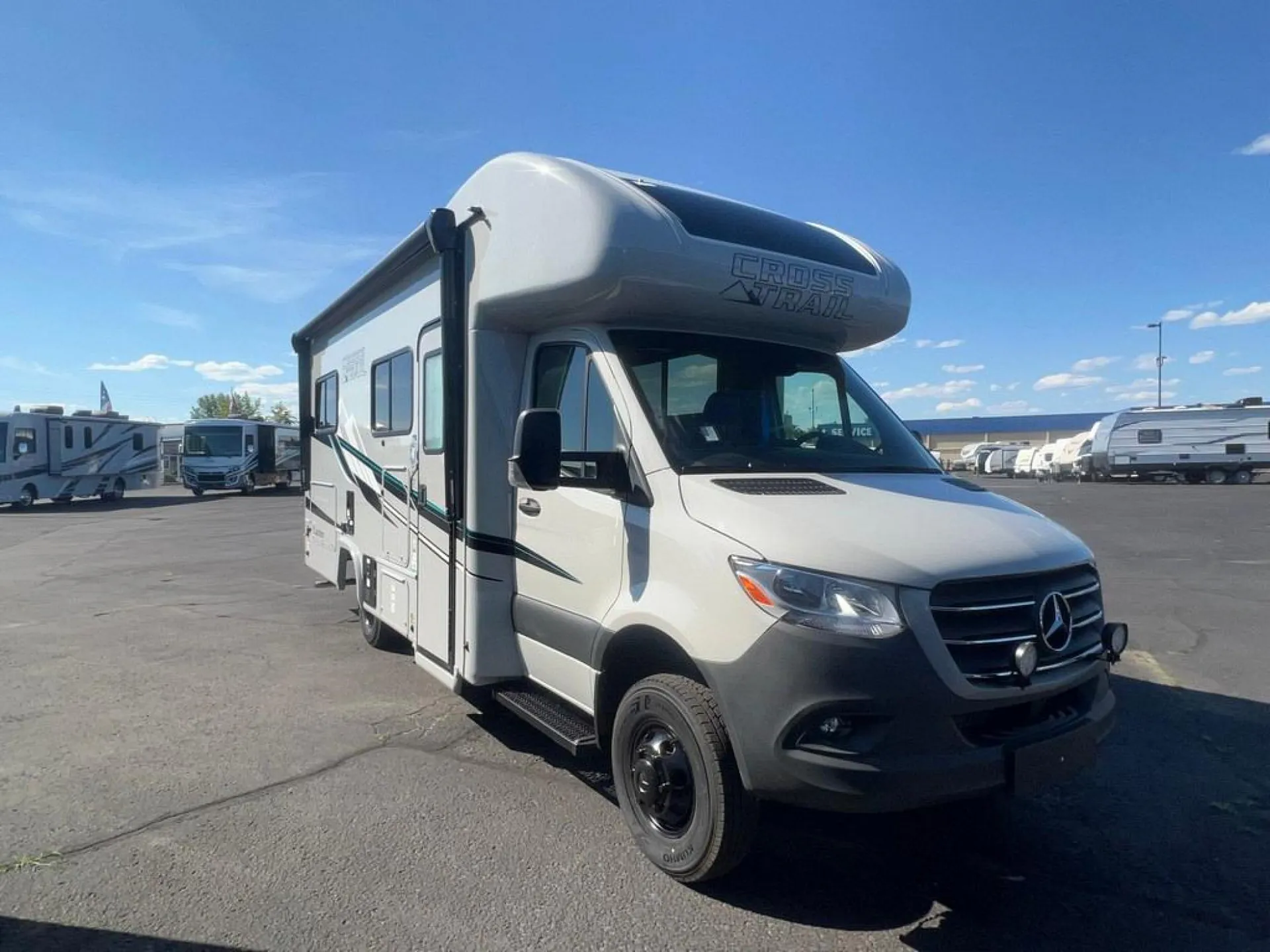 2025 Coachmen Cross Trail XLS 24FL - Photo 2