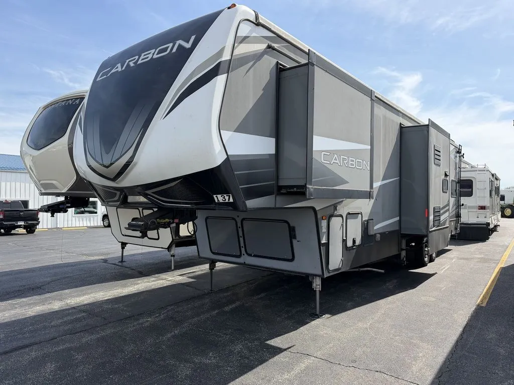 2019 Keystone RV CARBON M357 - Photo 3