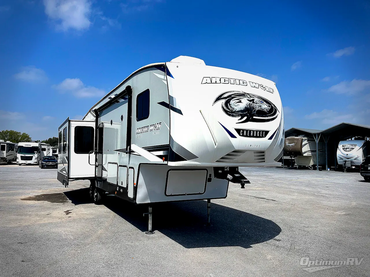 2022 Forest River Cherokee Arctic Wolf 327MB - Photo 2