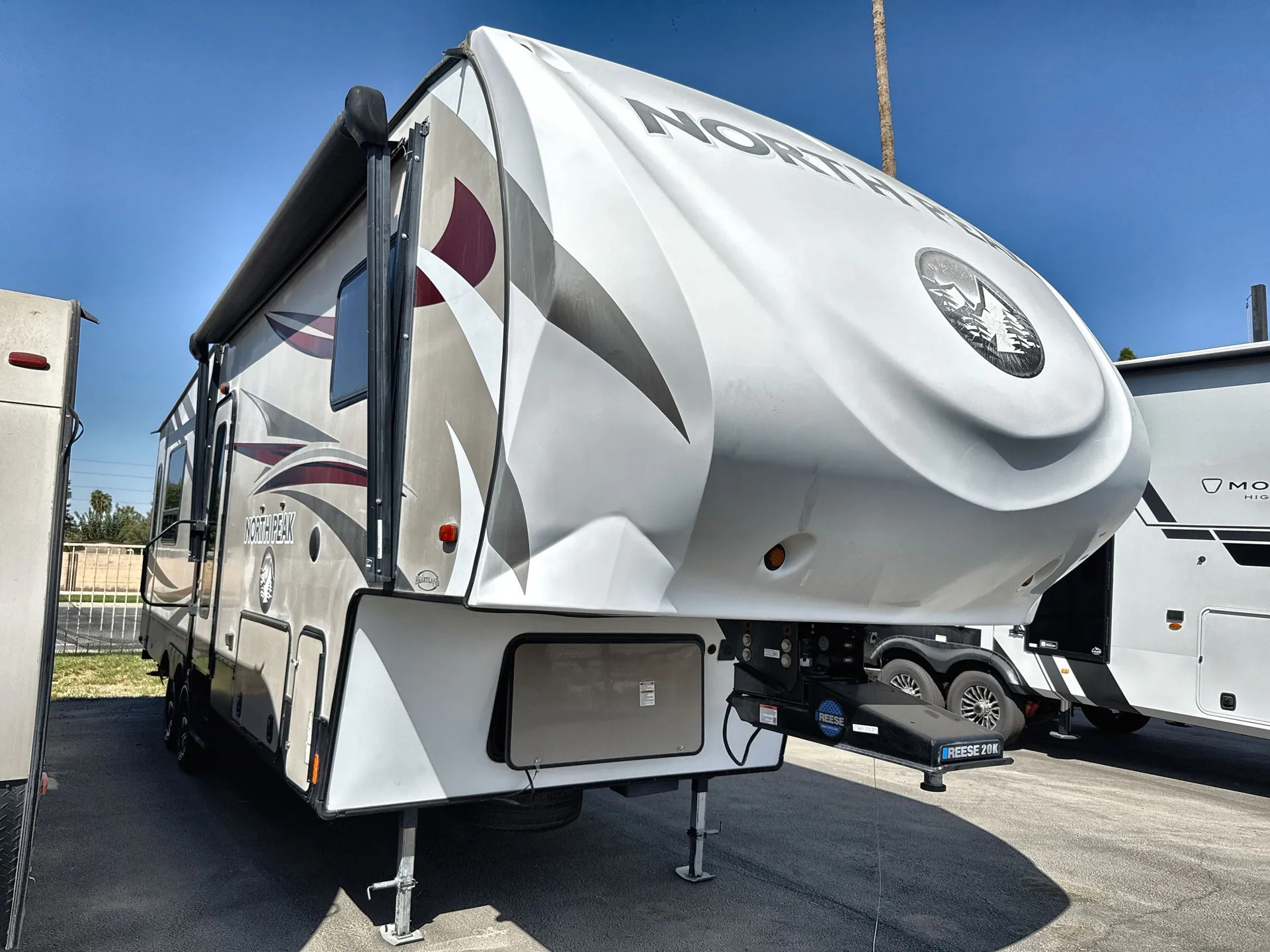 2018 Heartland North Peak 28 TS - Photo 2
