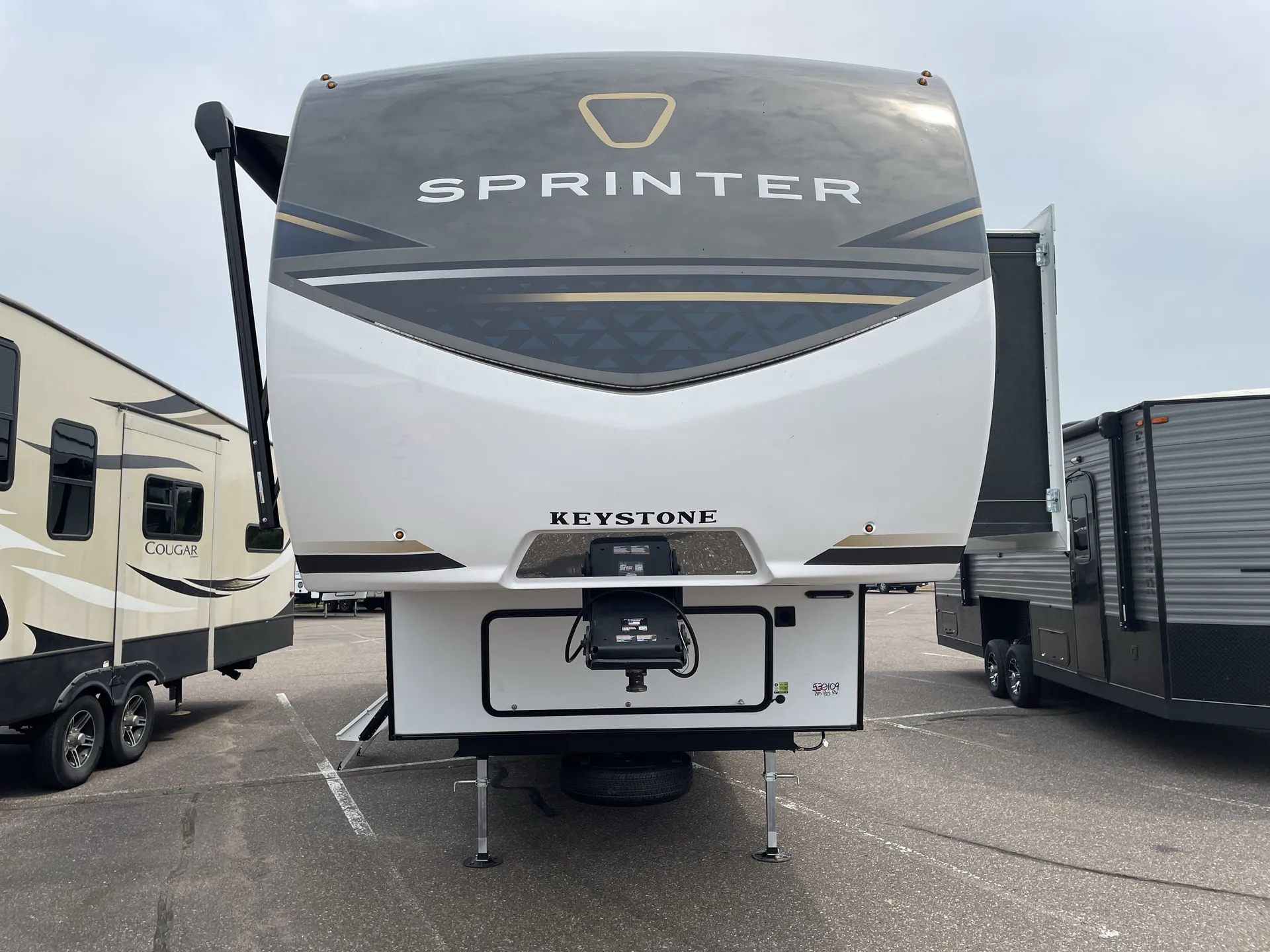 2026 Keystone Sprinter 3520RDS — front