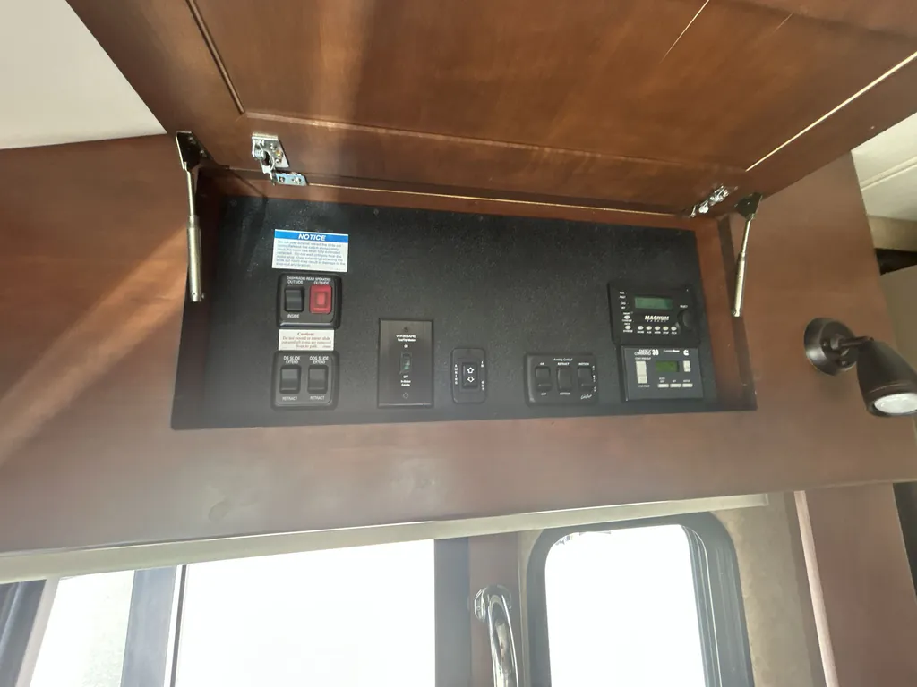 2013 Entegra Coach Aspire 42RBQ, Photos photo 17