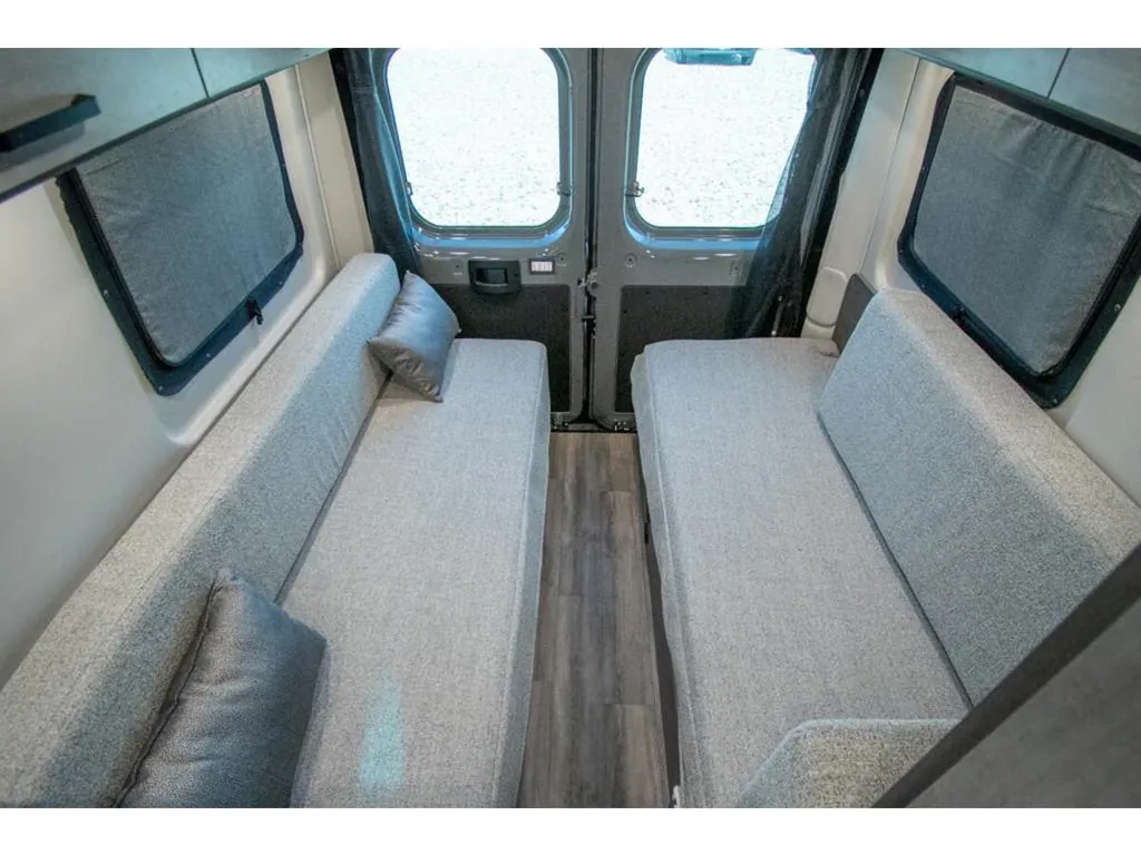 2026 Thor Motor Coach Tellaro Sport 20U, Photos photo 20