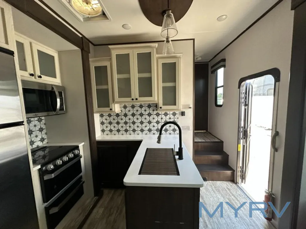 2021 Forest River XLR Nitro 351, Photos photo 14