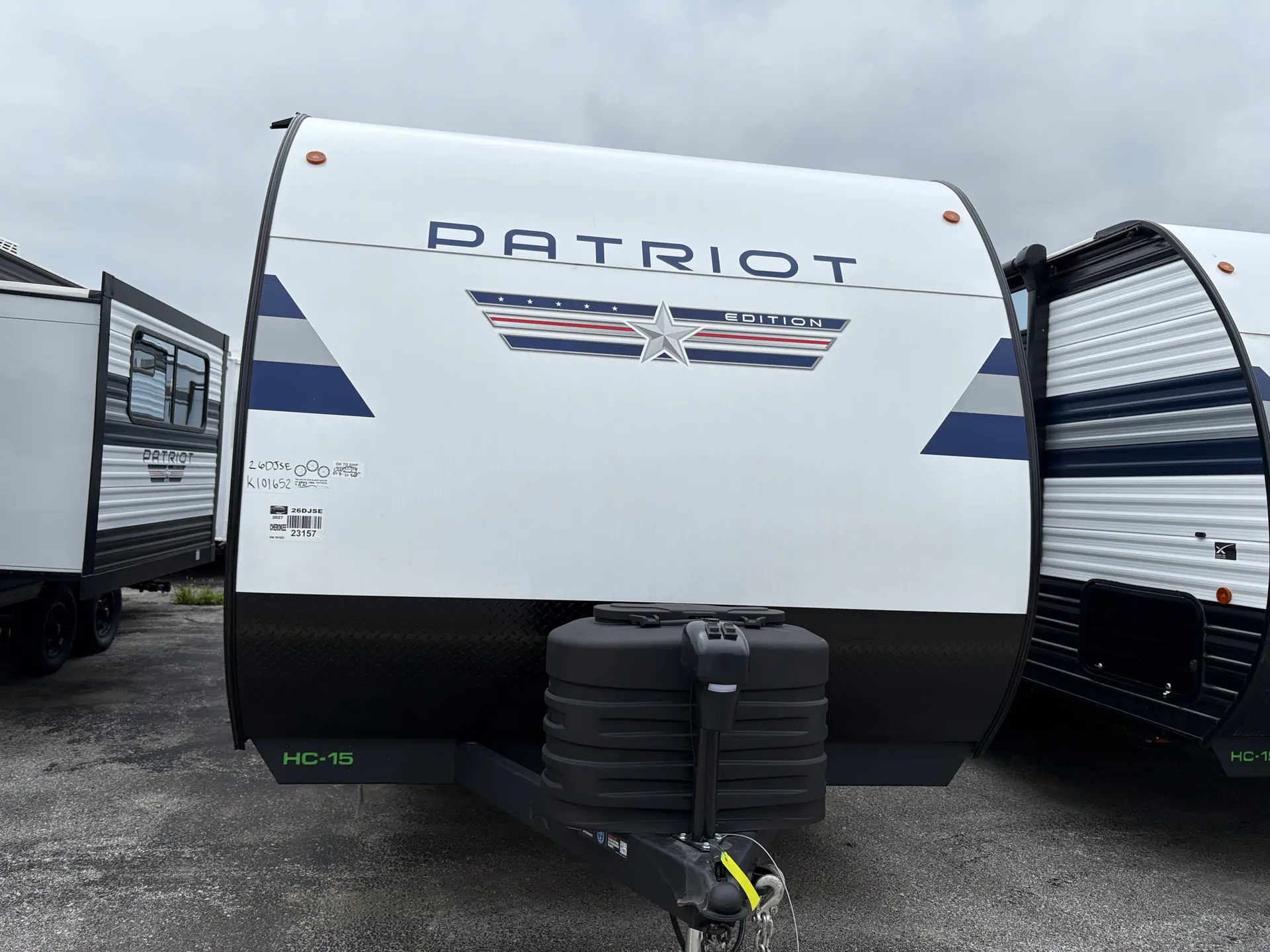 2027 Forest River Cherokee Grey Wolf 26DJSE - Photo 3