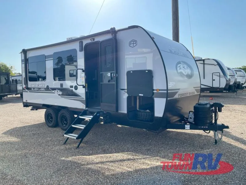2026 Forest River Cherokee Grey Wolf Black Label 18RRBL - Photo 2