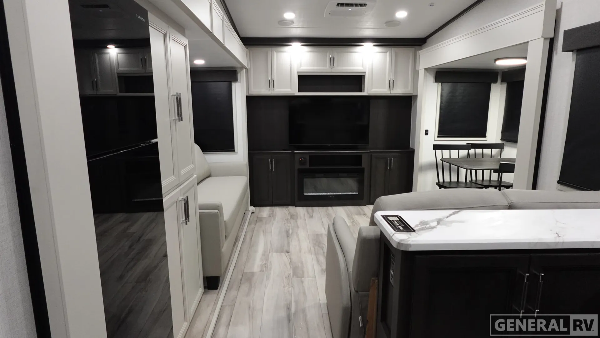 2026 Keystone Arcadia Super Lite 294SLRD - Photo 3
