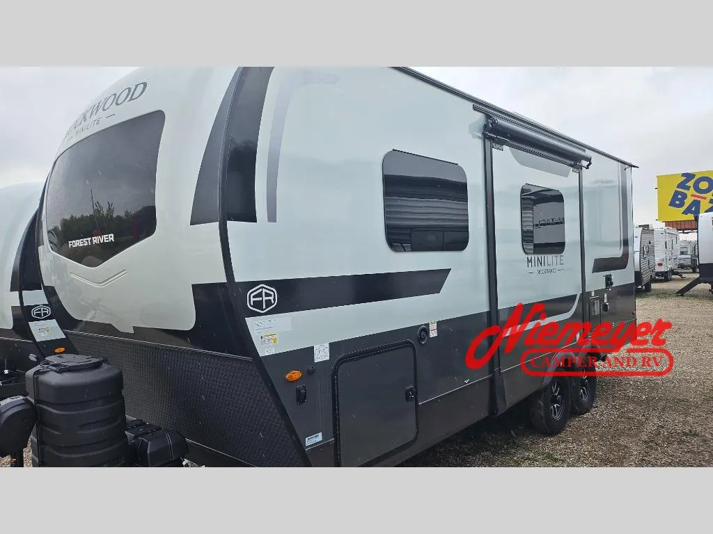 2026 Forest River Rockwood Mini Lite 2205S - Photo 3