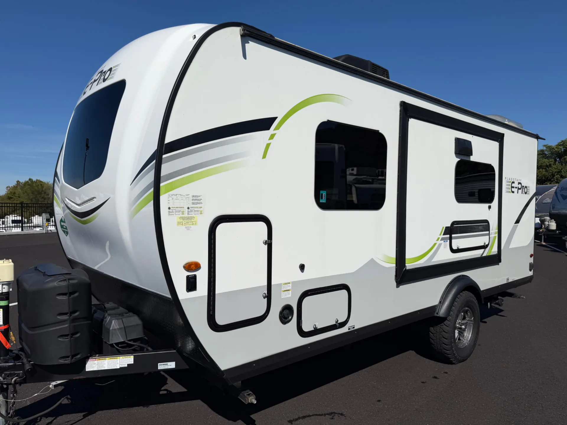 2022 Forest River Flagstaff E-Pro E19FDS - Photo 4