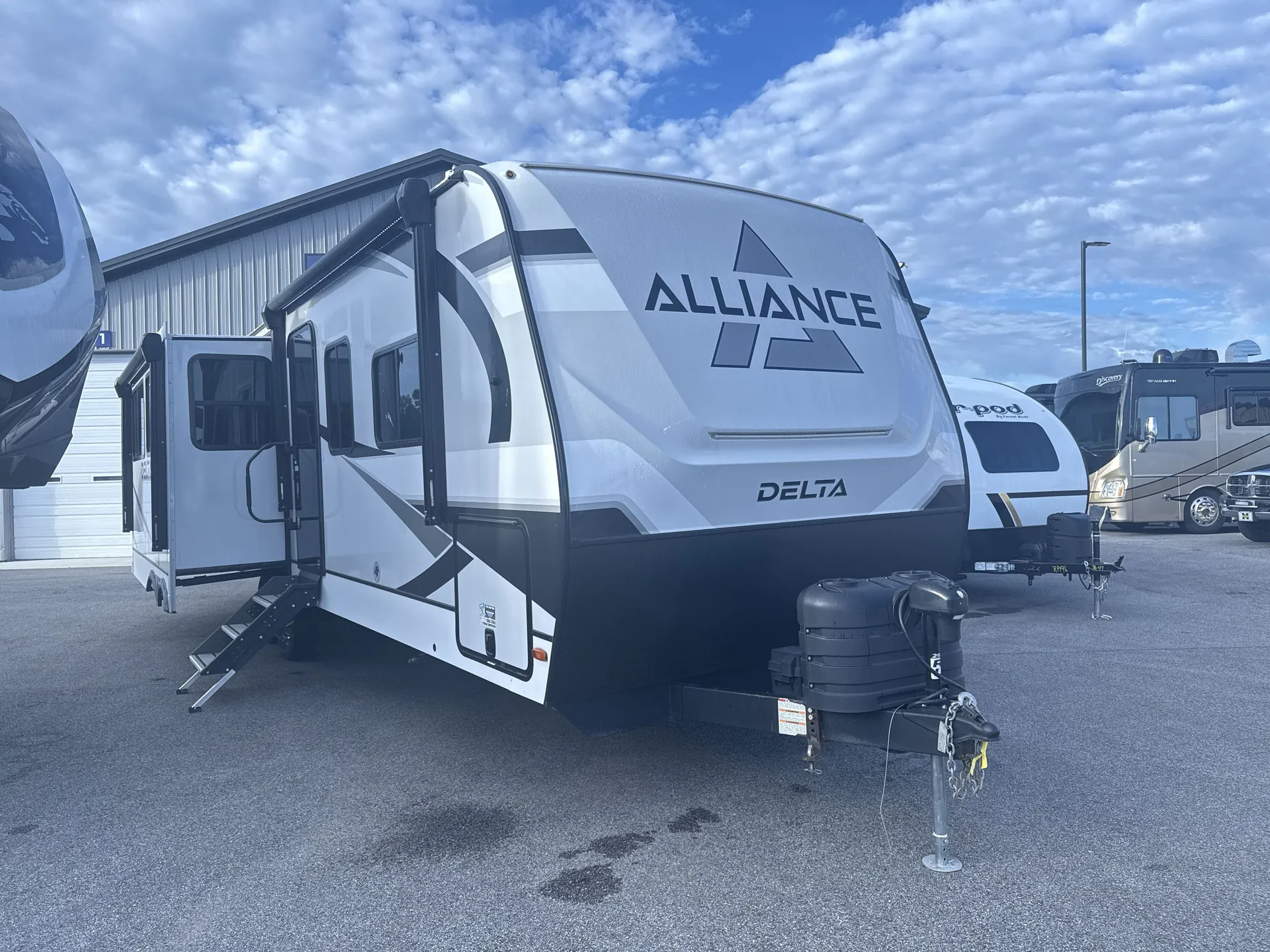 2024 Alliance RV Delta 292RL - Photo 2