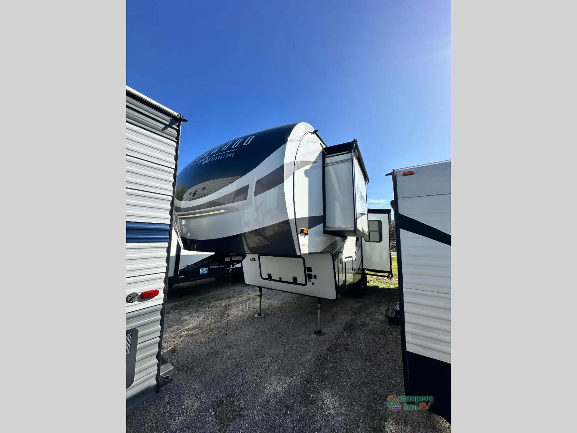 2023 Forest River Rockwood Signature 2622RK - Photo 3