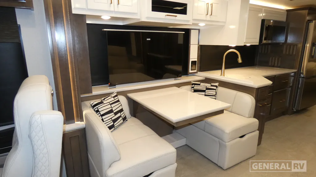 2027 Newmar New Aire 3543, Photos photo 13