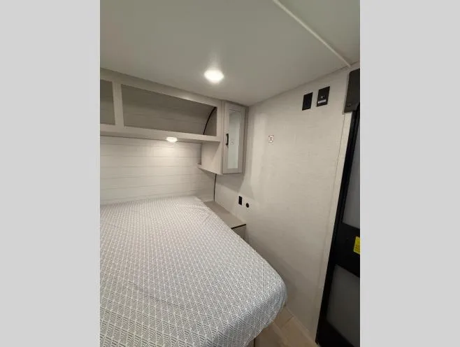 2027 Jayco Jay Flight SLX 180LK - Photo 3