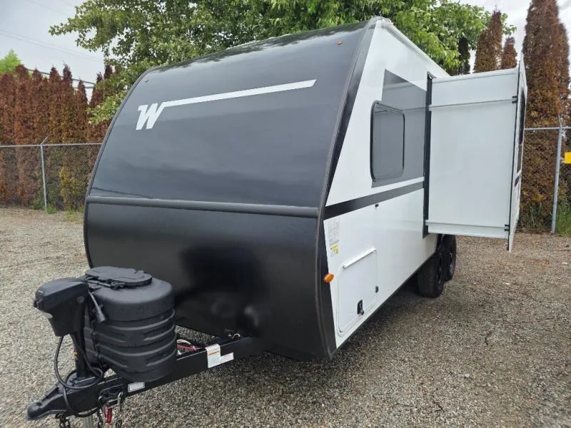 2026 Winnebago Micro Minnie 2108TB - Photo 3