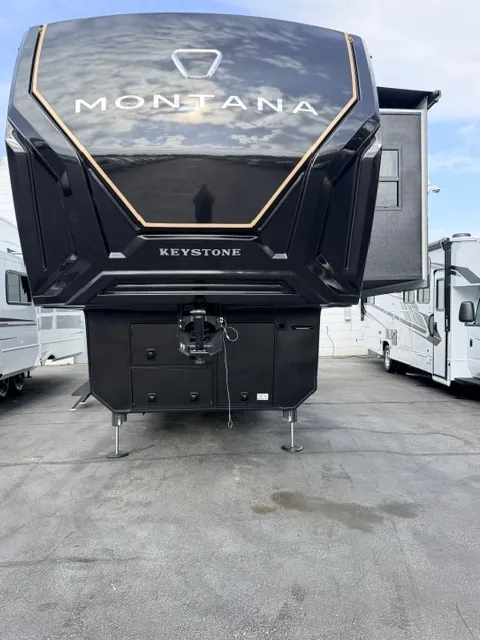 2026 Keystone Montana 3100RL - Photo 3