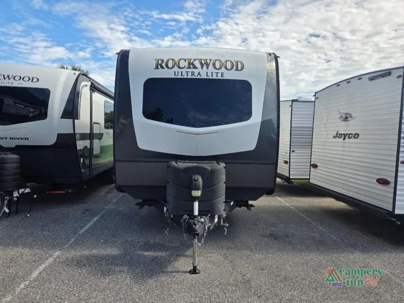 2020 Forest River Rockwood Ultra Lite 2912BS - Photo 3