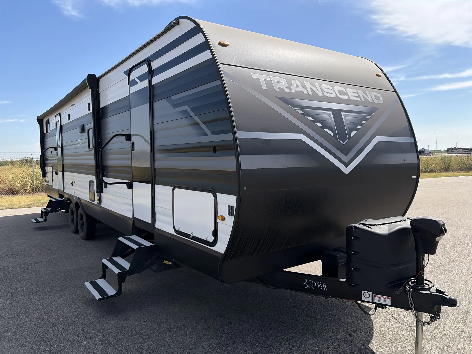 2023 Grand Design Transcend Xplor 321BH