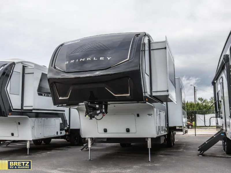 2027 Brinkley Model Z New    3210 - Photo 3