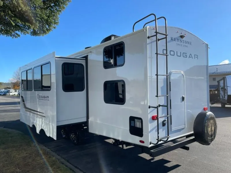 2026 Keystone Cougar Half-Ton 28BHSWE - Photo 4