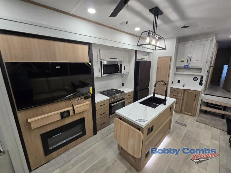 2026 Forest River Sierra 3370RLS — Photo 5