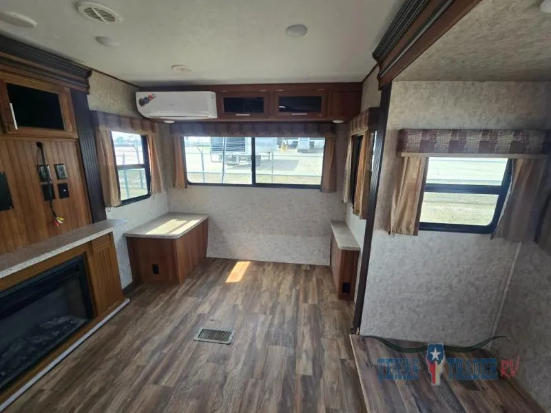 2018 Prime Time Tracer 3175RSD - Photo 4