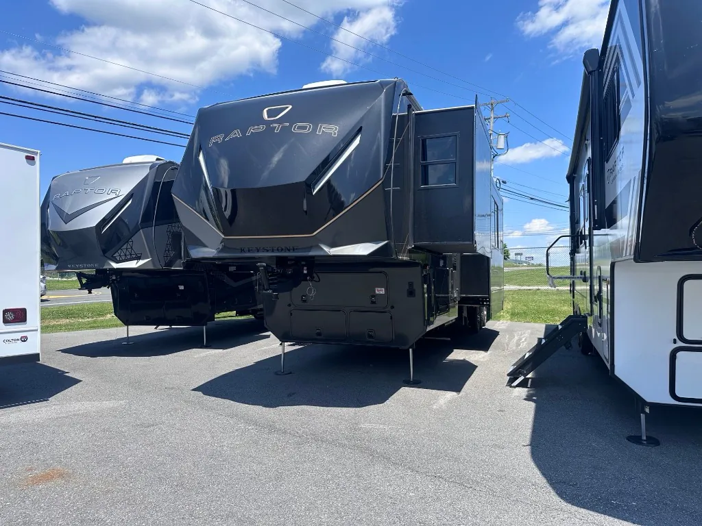 2026 Keystone Raptor 433, Photos photo 3