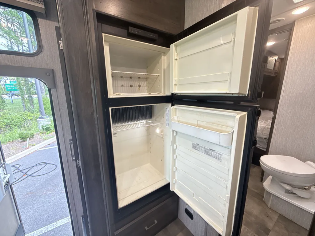 2022 Coachmen Pursuit 31BH, Photos photo 8