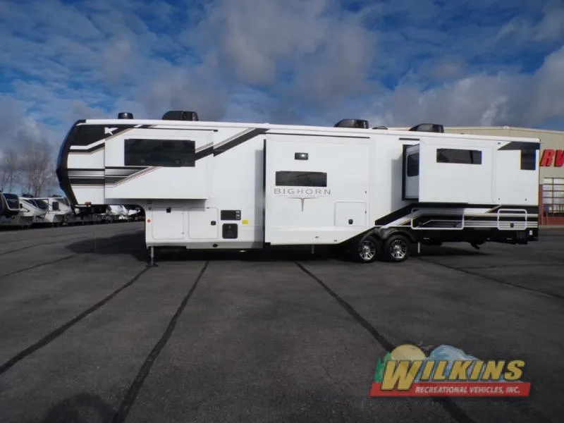 2026 Heartland Bighorn 39FL - Photo 4