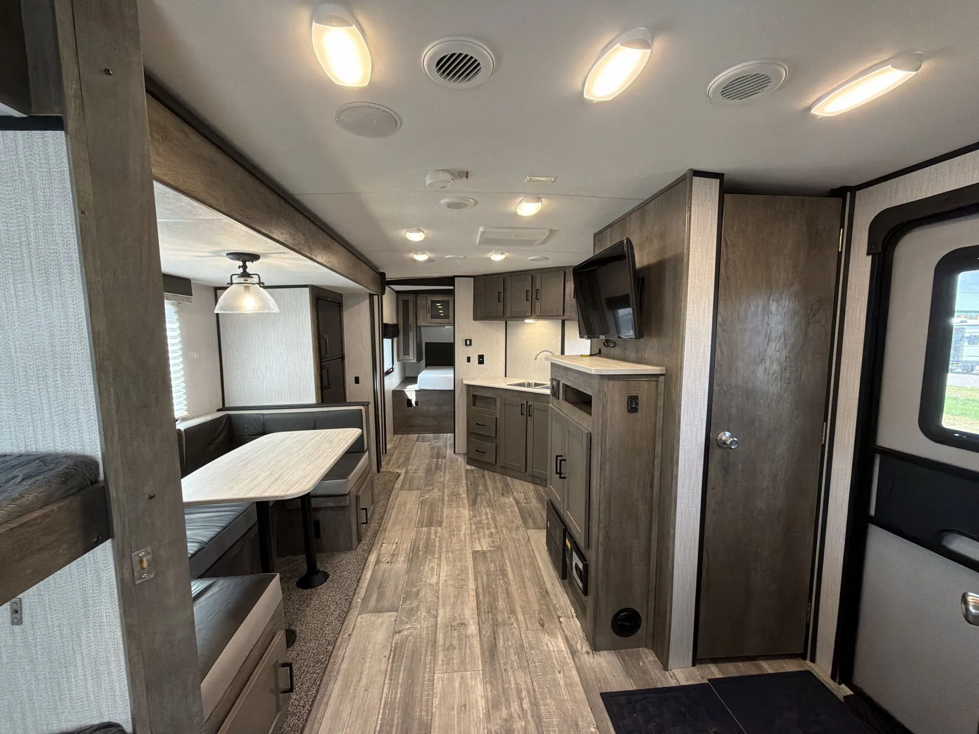 2021 Heartland North Trail 24DBS — living area main