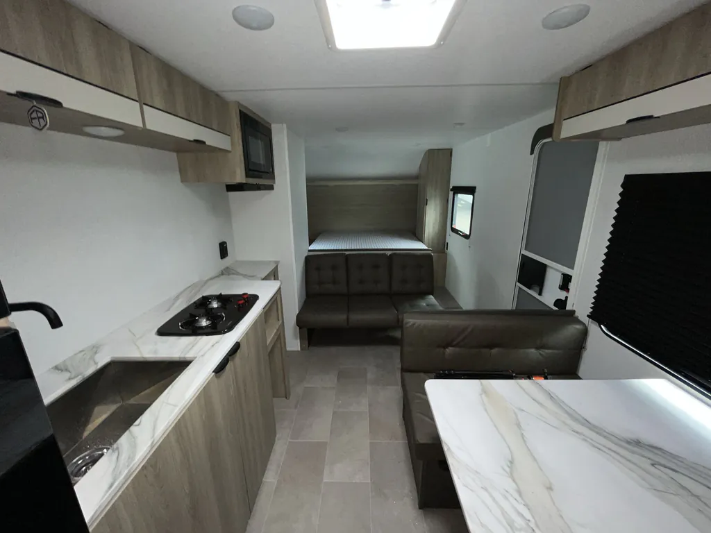 2027 Forest River Airelume 260, Photos photo 3