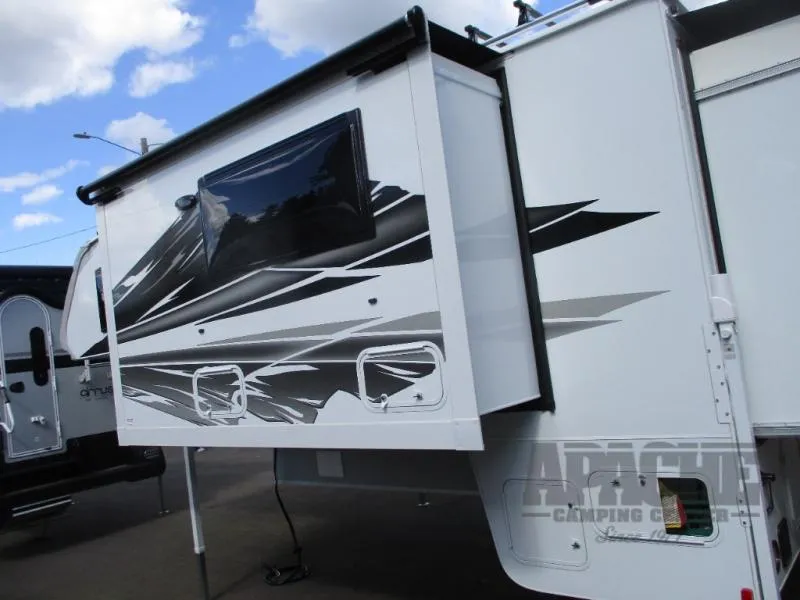 2026 Lance Lance Truck Campers New    1172 - Photo 4