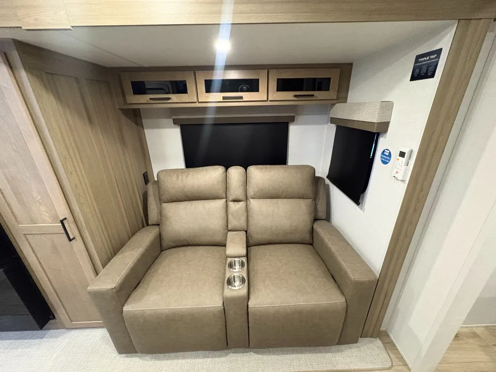 2027 Forest River Flagstaff Micro Lite 25SRB, Photos photo 31