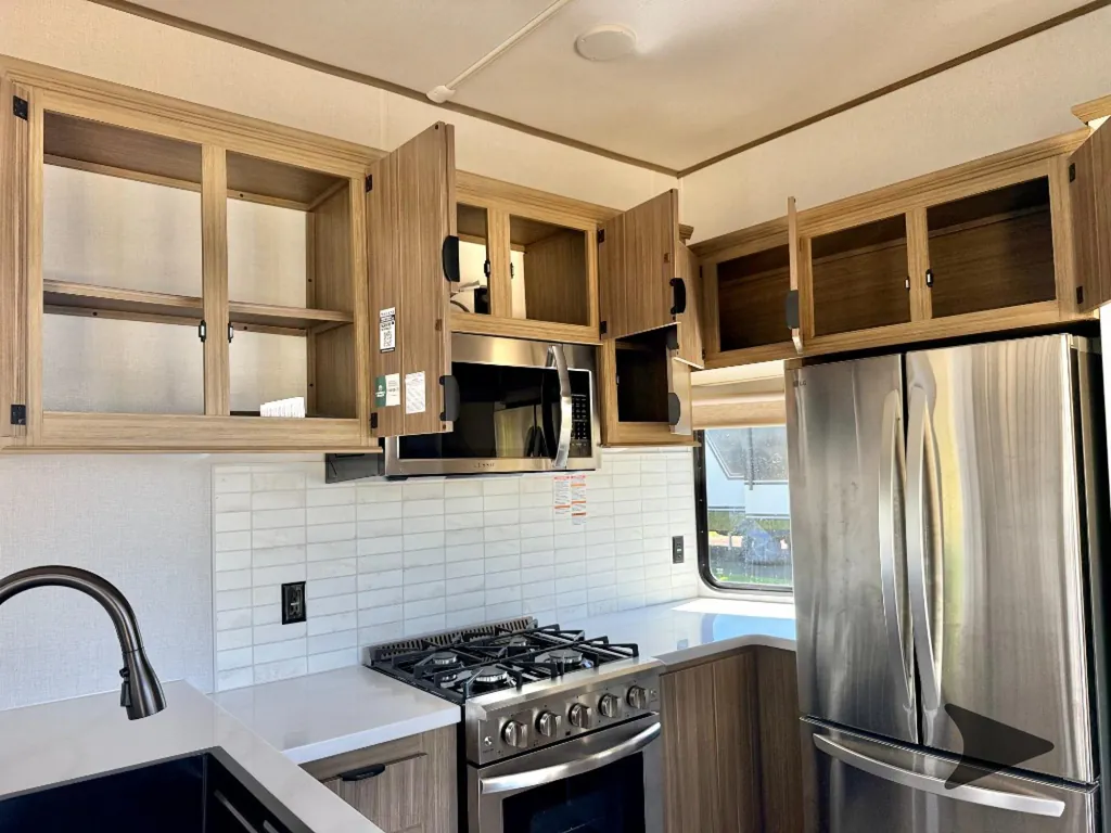 2025 Forest River Salem Grand Villa 42FK, Photos photo 39