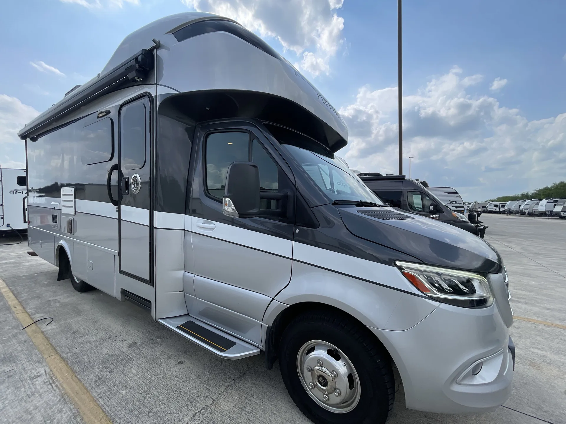 2020 Tiffin Wayfarer 25 RW