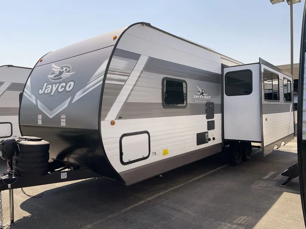 2027 Jayco Jay Flight SLX 262RLSW, Photos photo 2
