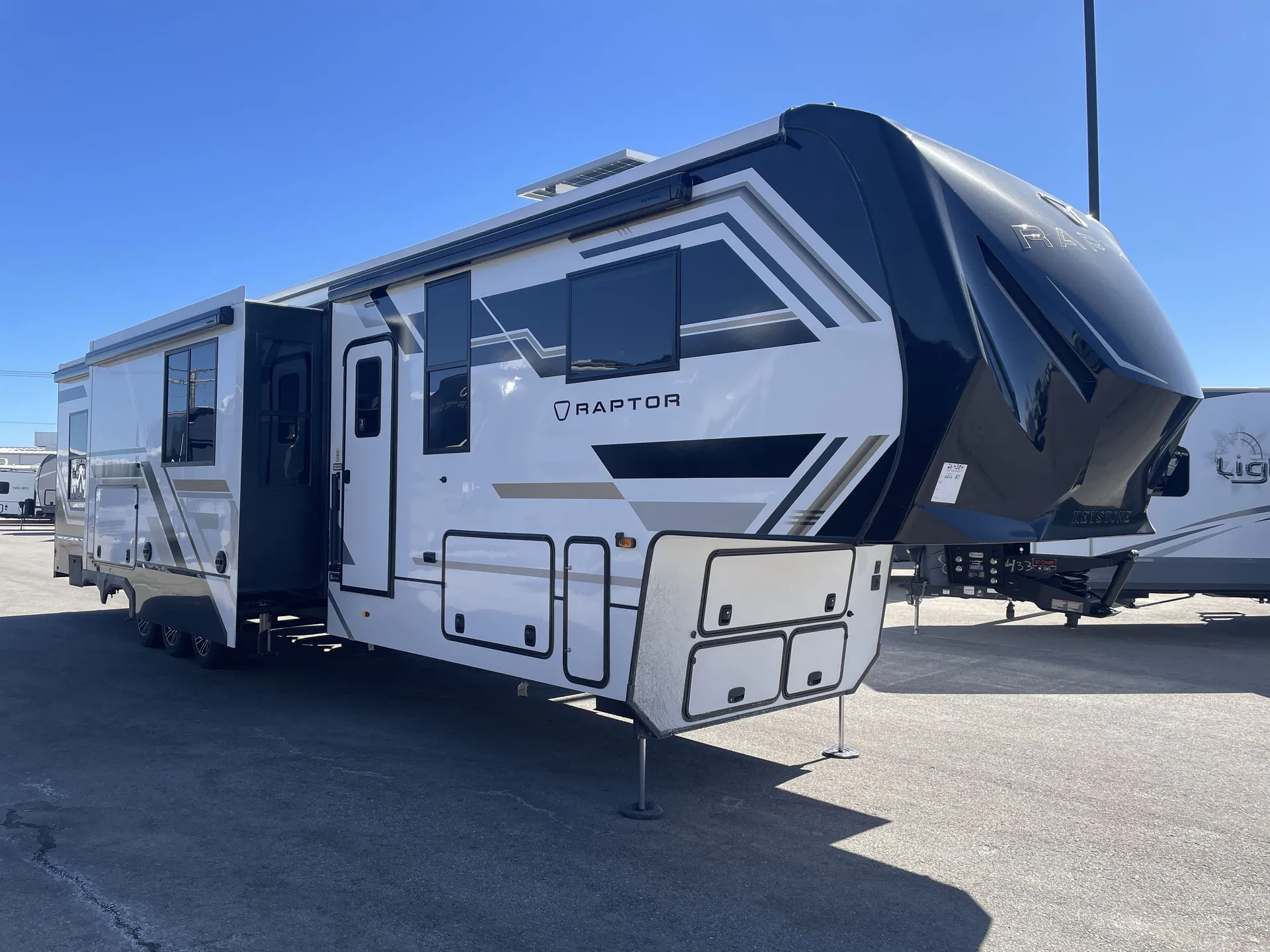 2026 Keystone Raptor 433