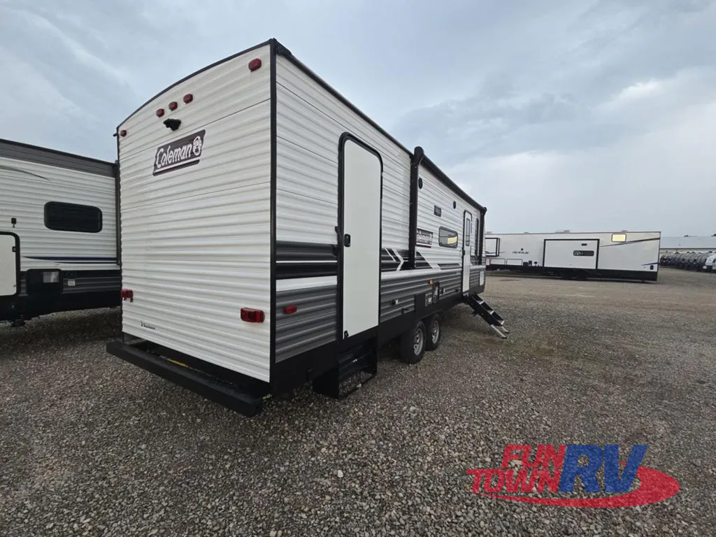 2021 Dutchmen Coleman Lantern 263BH, Photos photo 6