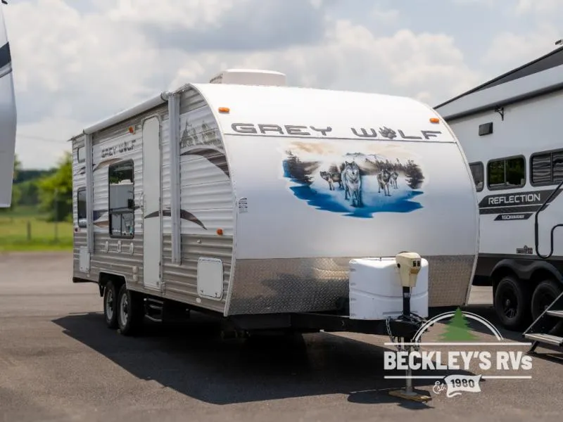 2011 Forest River RV Cherokee Grey Wolf 22BH - Main photo