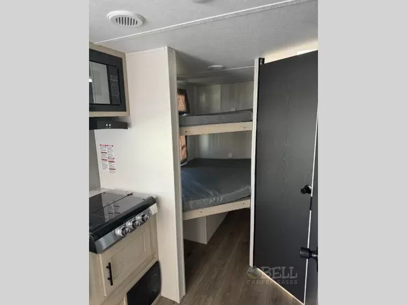 2025 Shasta i-5 Edition 525BHS, Photos photo 12