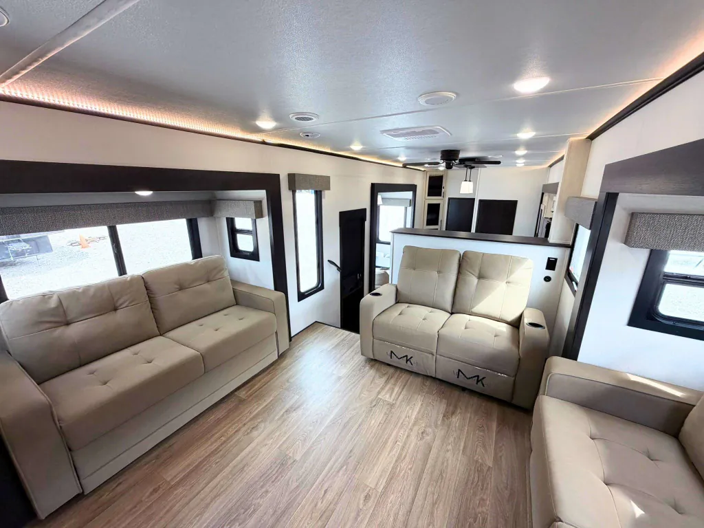 2027 Forest River Sabre 37FLH, Photos photo 70