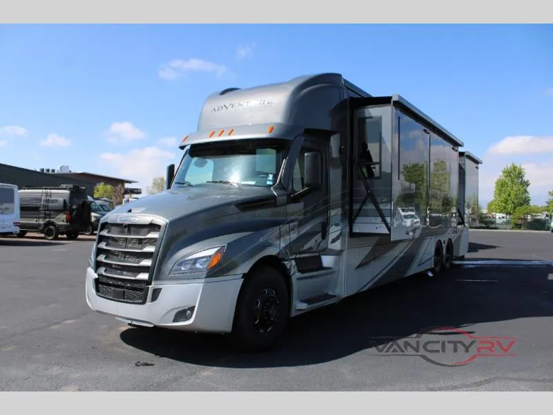 2026 ShowHauler Adventure New    A4502 - Photo 2
