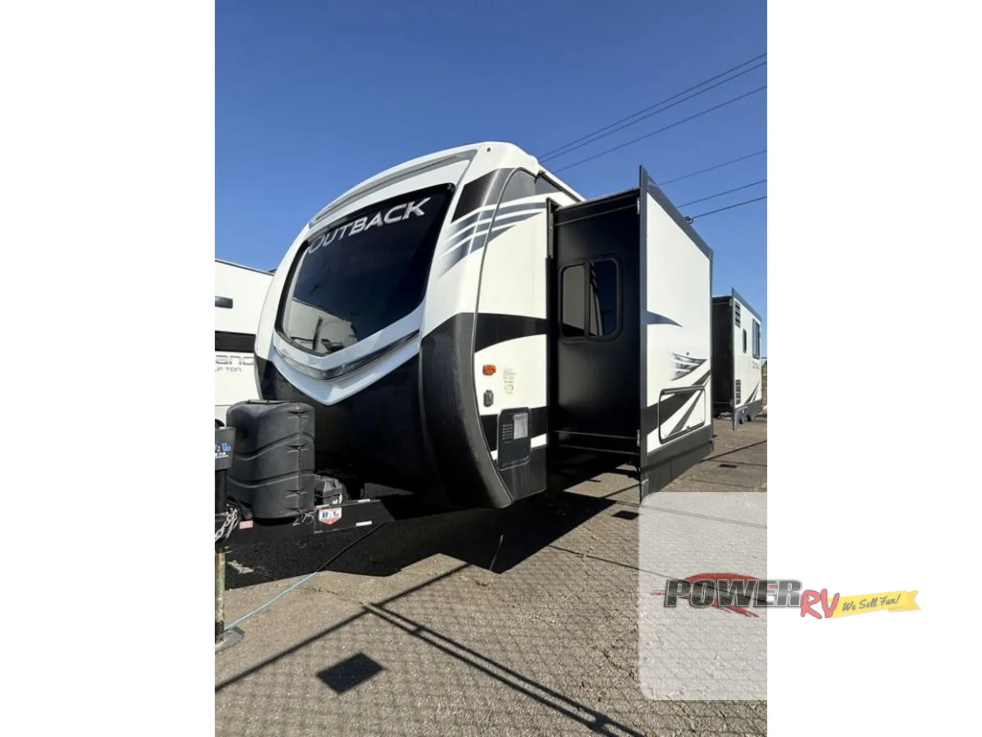 2019 Keystone Outback 330RL - Photo 4