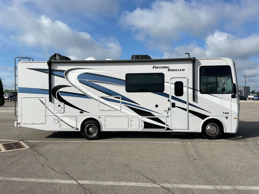 2024 Thor Motor Coach Freedom Traveler A29, Photos photo 5
